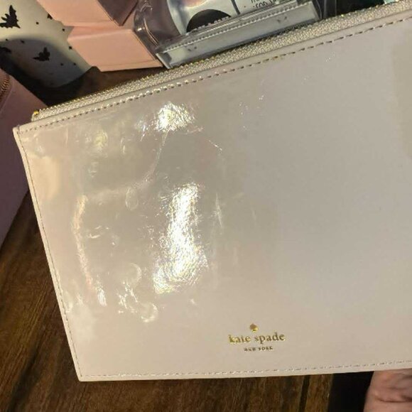 Kate Spade It takes two pencil pouch W/tag - see pics - Picture 7 of 8
